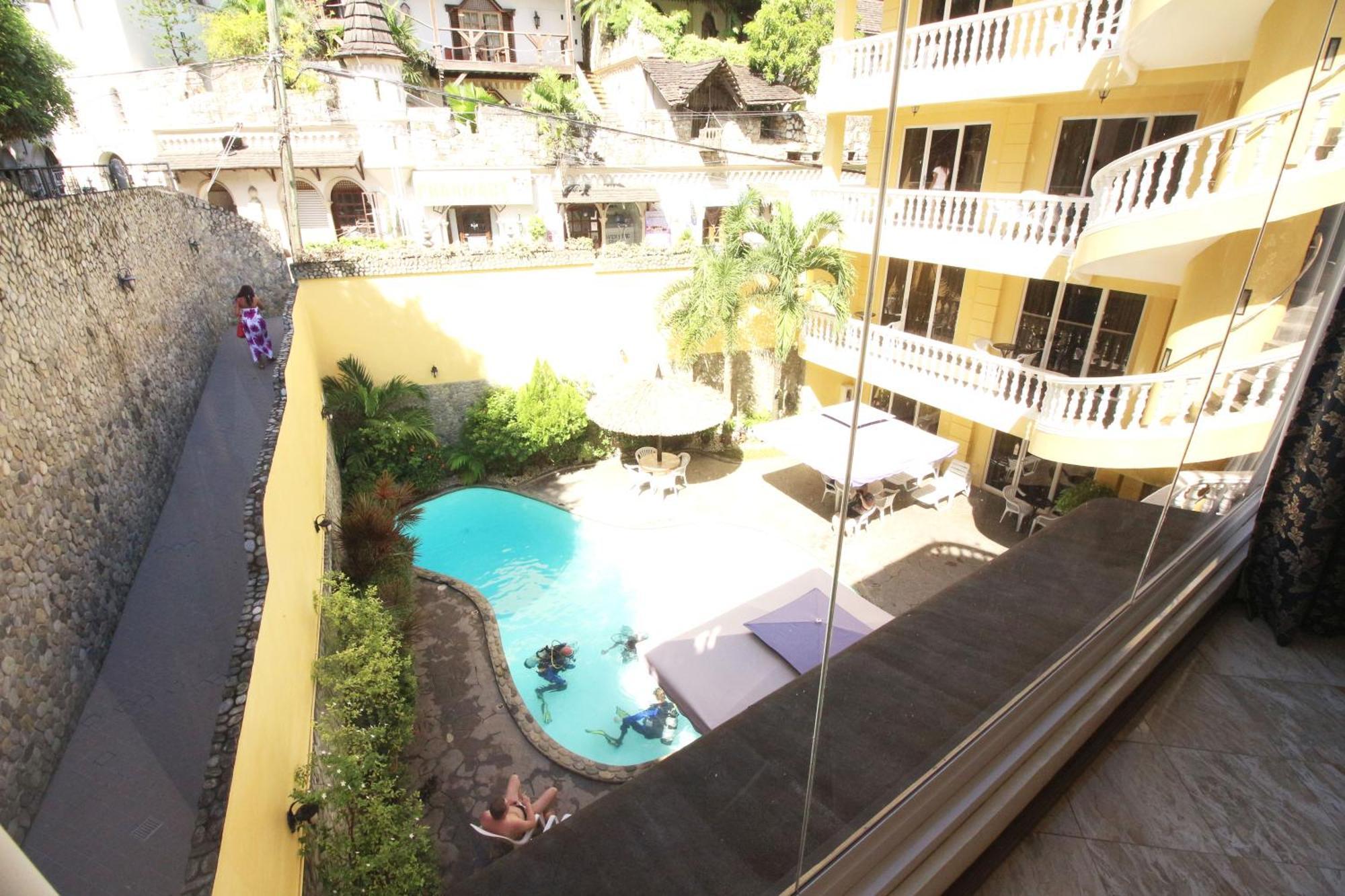 Mermaid Resort And Dive Center Puerto Galera Exterior foto